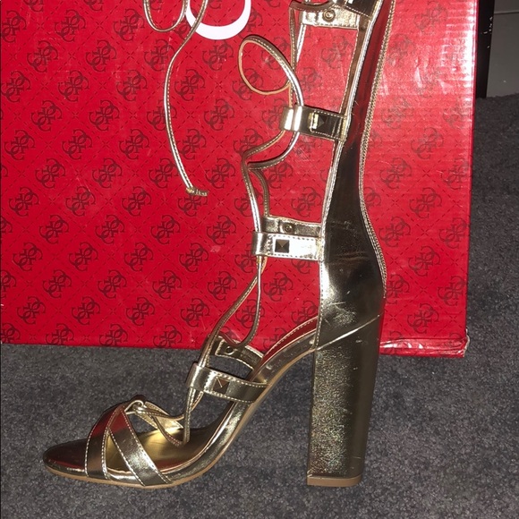 Platform heels - Picture 3 of 4